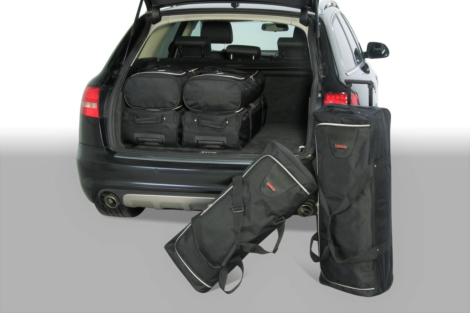 Bâche coffre à bagages Audi A6 Avant 3.0 TDI V6 24V Quattro - 4F9861691A