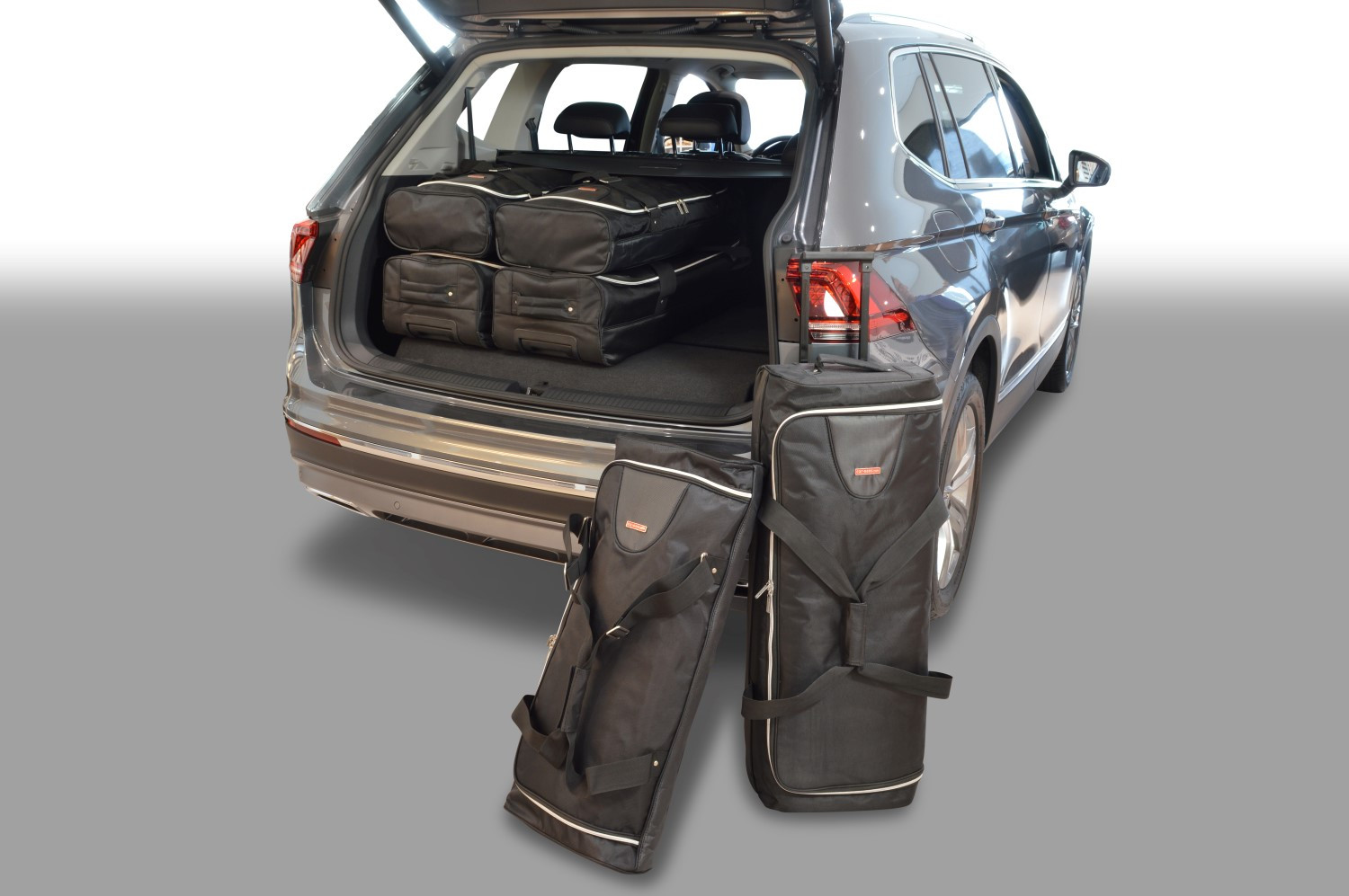 Volkswagen Tiguan II Allspace 2017-Present 5 Seater Car-Bags Travel Bags Made in EU Perfect Fit